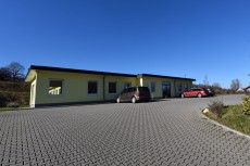 * A+ Multifunktionsgeb&auml;ude Bj. 2015 in Waldsolms-Brandoberndorf! *