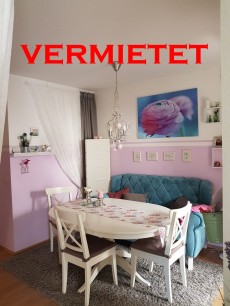 * Heimelige 3-Zimmer Dachgeschosswohnung in Braunfels-Stadt * 