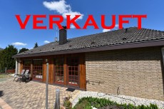 * Ebenerdiger Bungalow in ruhigem Wohngebiet in Braunfels-Bonbaden*