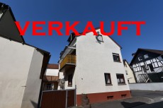 * 2-3 Familienhaus in Lahnau-Waldgirmes *