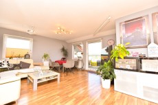 *Moderne 4-Zimmer Wohnung mit perfekter Raumaufteilung in Langg&ouml;ns-OT*
