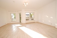 3_Wohnzimmer_EG_.jpg