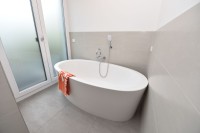 6_freistehende_Wanne.jpg