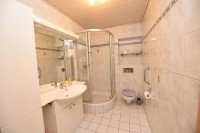 8_Duschbad_DG-.jpg