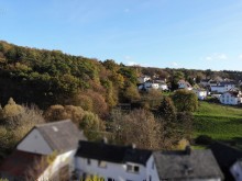 * Sonnige Baul&uuml;cke in Braunfels-Bonbaden *